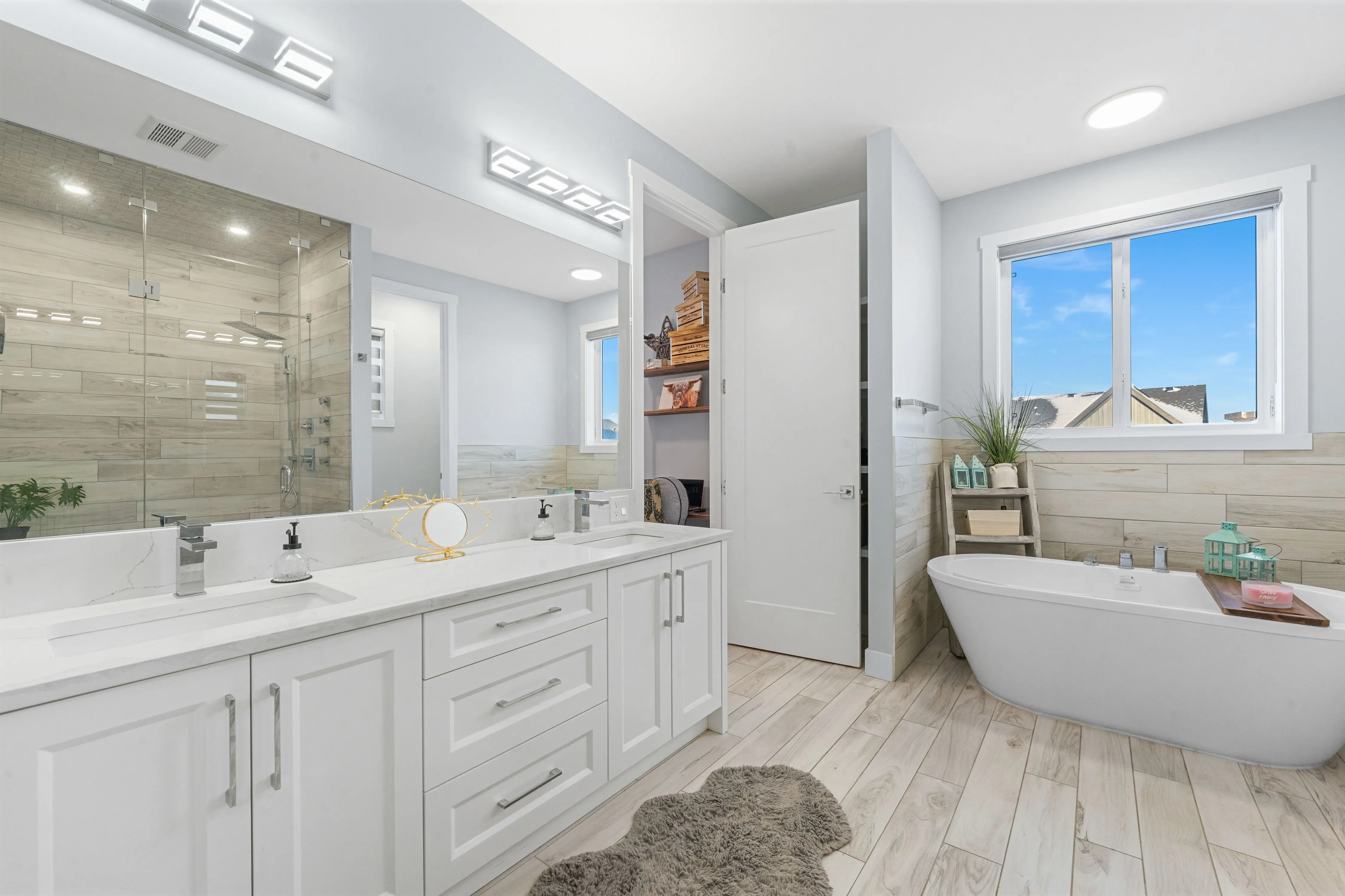 Bathroom cleaning transformation